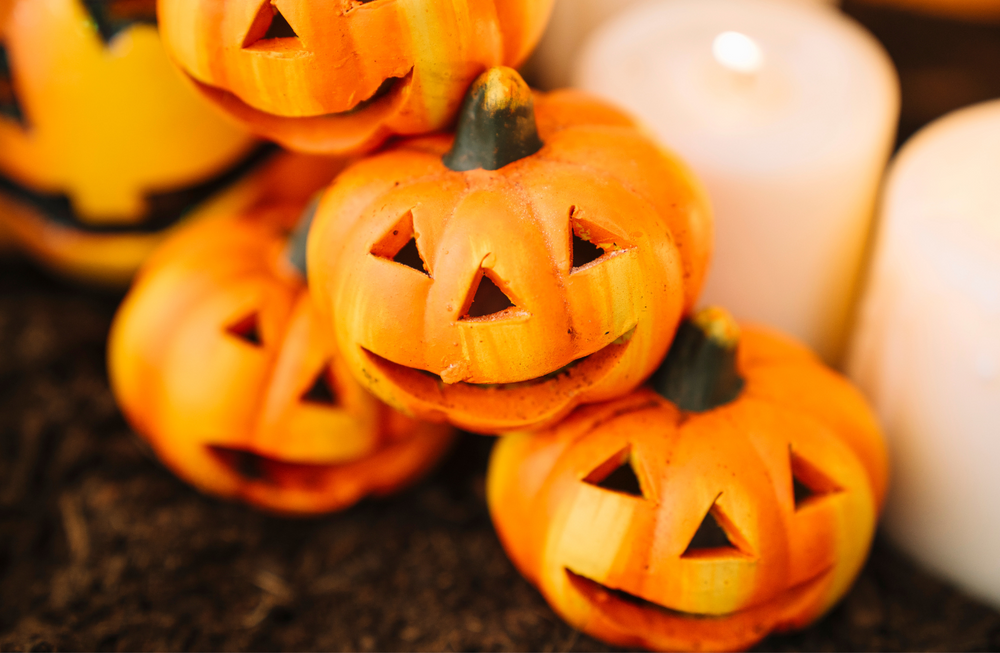 20 Top Halloween Social Media Post Ideas to Boost Engagement (With Examples)