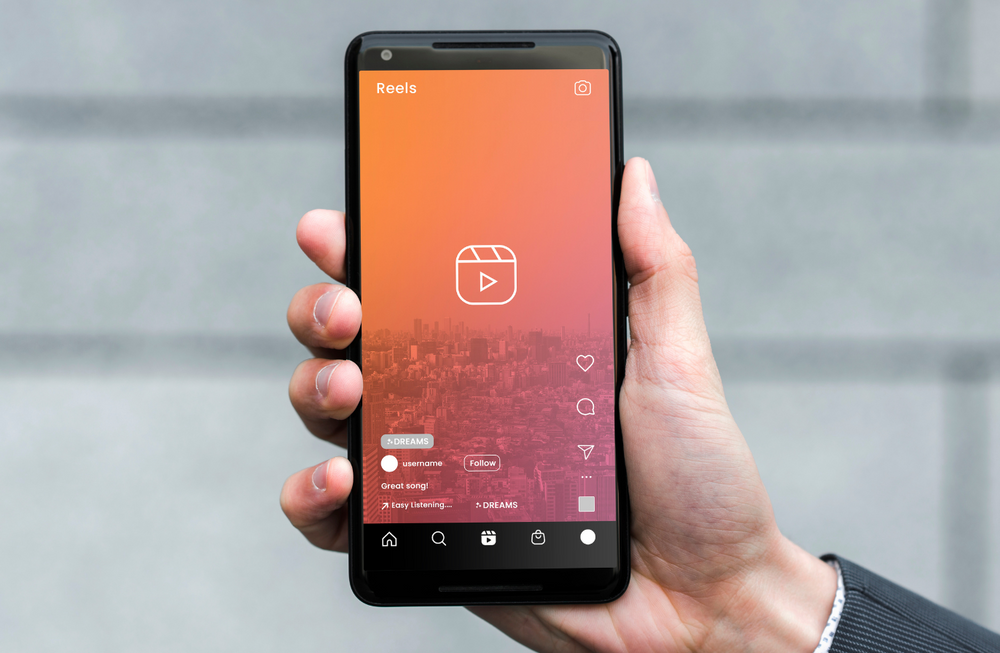 Reel vs Story: When and How to Use Each Content Format